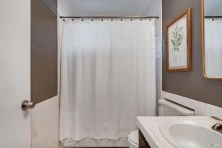 Single Family Residence,  Greenbach street, Napa, CA 94559 - 28