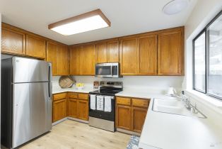 Single Family Residence, Falcon way, Healdsburg, CA 95448 - 9