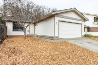 Single Family Residence, 843 Falcon Way, Healdsburg, CA  Healdsburg, CA 95448