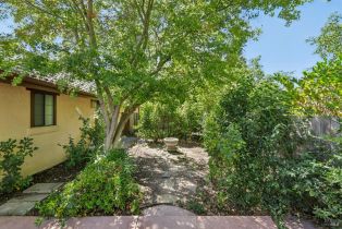 Condominium,  La Quinta lane, Sonoma, CA 95476 - 35