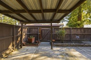 Condominium,  Las Raposas court, Santa Rosa, CA 95409 - 25