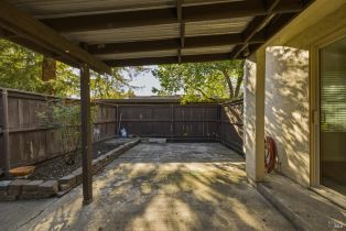 Condominium,  Las Raposas court, Santa Rosa, CA 95409 - 26