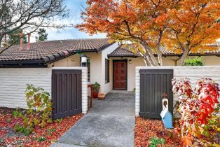 Condominium,  Fairways drive, Napa, CA 94558 - 3