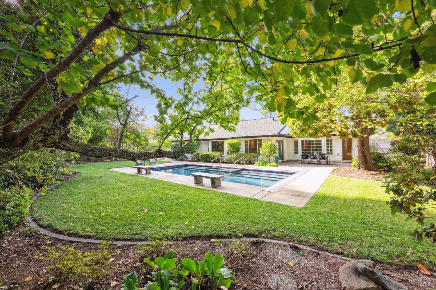 Single Family Residence, Don Timoteo court, Sonoma, CA 95476 - 1