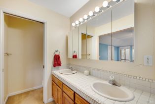 Single Family Residence,  Jenifer court, Santa Rosa, CA 95404 - 56