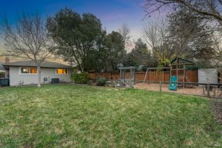 Single Family Residence, Riverside drive, Sonoma, CA 95476 - 2