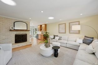 Single Family Residence,  Apple Tree court, Sonoma, CA 95476 - 5