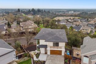 Single Family Residence,  Viewpointe circle, Santa Rosa, CA 95403 - 60