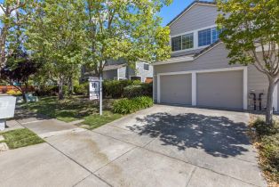 Townhouse, Zinfandel drive, Petaluma, CA 94954 - 2