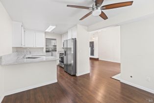 Townhouse, Zinfandel drive, Petaluma, CA 94954 - 8