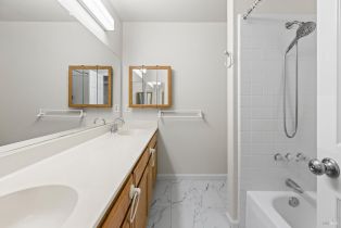 Townhouse, Zinfandel drive, Petaluma, CA 94954 - 15