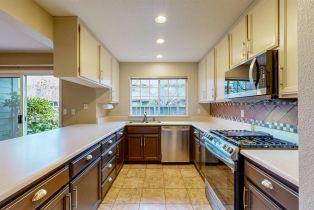 Townhouse, Sonoma highway, Santa Rosa, CA 95409 - 3