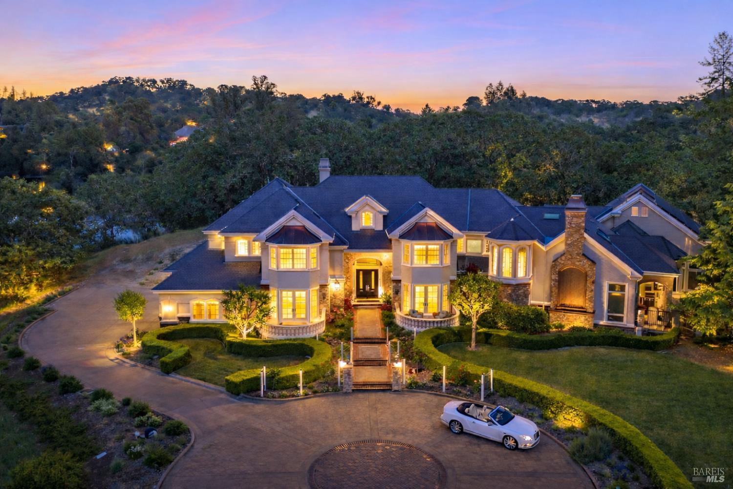 Single Family Residence, Troon court, Windsor, CA 95492 - 1