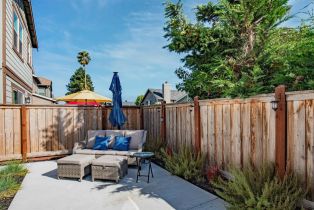 Single Family Residence, Del Rancho way, Petaluma, CA 94954 - 25