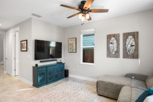 Single Family Residence, Del Rancho way, Petaluma, CA 94954 - 5