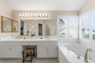 Single Family Residence, Cove court, Napa, CA 94559 - 37