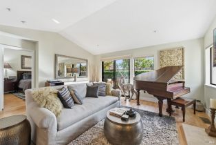 Townhouse, Fountain Grove circle, Napa, CA 94558 - 12