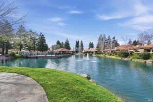 Townhouse, Fountain Grove circle, Napa, CA 94558 - 35