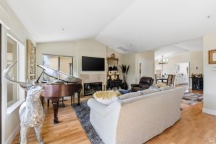 Townhouse, Fountain Grove circle, Napa, CA 94558 - 10