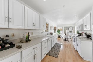 Townhouse, Fountain Grove circle, Napa, CA 94558 - 14