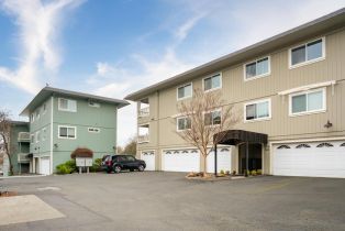 Condominium,  Cherry street, Petaluma, CA 94952 - 3