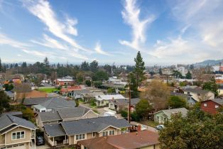 Condominium, 142 Cherry St, Petaluma, CA  Petaluma, CA 94952