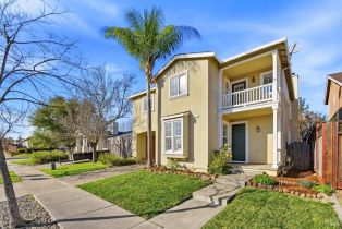 Single Family Residence, 107 Bouquet Cir, Windsor, CA  Windsor, CA 95492
