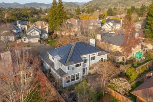 Single Family Residence,  Parktrail court, Santa Rosa, CA 95405 - 5