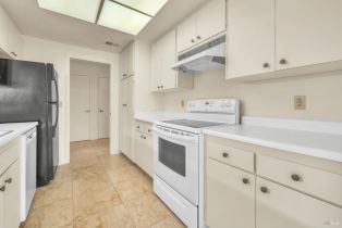 Condominium,  Pythian road, Santa Rosa, CA 95409 - 5