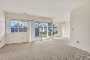 Condominium, 331 Pythian Rd, Santa Rosa, CA  Santa Rosa, CA 95409