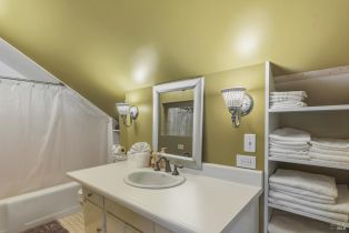 Single Family Residence, 5220 Hwy 116 highway, Sebastopol, CA 95472 - 18