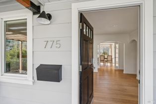 Single Family Residence,  Florence lane, Healdsburg, CA 95448 - 2