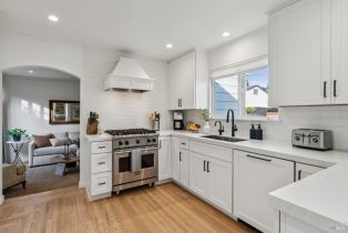 Single Family Residence,  Florence lane, Healdsburg, CA 95448 - 9