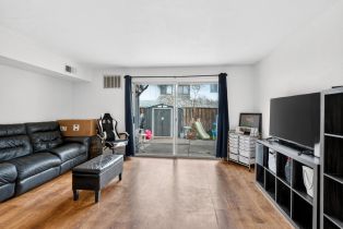 Condominium,  Elbridge avenue, Cloverdale, CA 95425 - 14