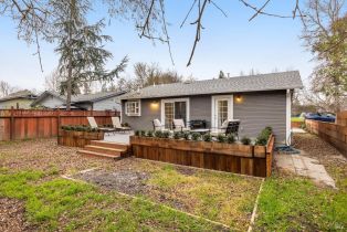 Single Family Residence, Maple avenue, Kenwood, CA 95452 - 34