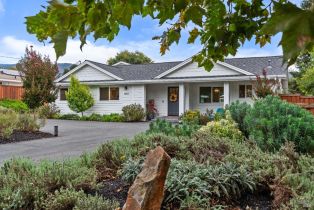 Single Family Residence, 1044 4th Ave, Napa, CA  Napa, CA 94559