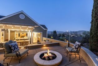 Single Family Residence, 42 Clement Ct, Napa, CA  Napa, CA 94558