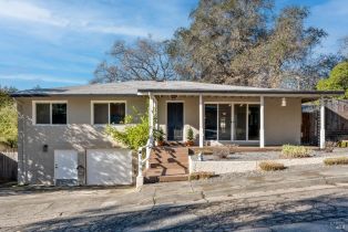 Single Family Residence, 185 Grace Ct, Cloverdale, CA  Cloverdale, CA 95425