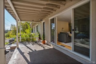 Single Family Residence,  Grace court, Cloverdale, CA 95425 - 16