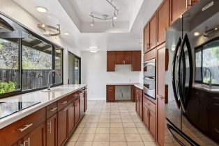 Single Family Residence,  Oak Leaf drive, Santa Rosa, CA 95409 - 29