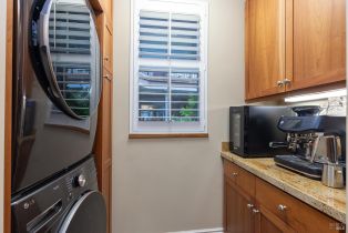 Condominium,  Main street, Napa, CA 94559 - 10