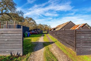 Residential Income,  Gumview road, Windsor, CA 95492 - 7