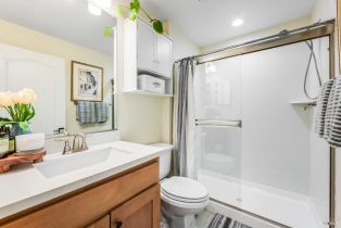 Condominium,  Franz Kafka avenue, Santa Rosa, CA 95404 - 13