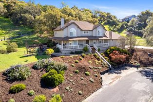 Single Family Residence, 810 Revel Rd, Healdsburg, CA  Healdsburg, CA 95448