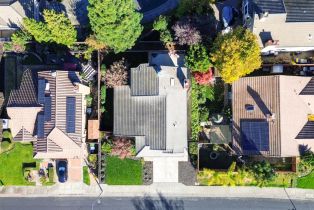 Single Family Residence,  Leafhaven lane, Windsor, CA 95492 - 48