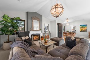 Condominium, 69 Fountain Grove Cir, Napa, CA  Napa, CA 94558