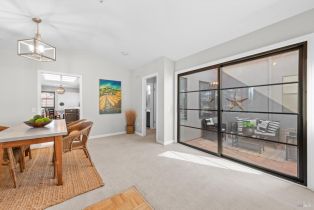 Condominium,  Fountain Grove circle, Napa, CA 94558 - 9