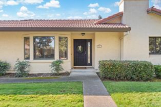 Condominium,  Fountain Grove circle, Napa, CA 94558 - 2