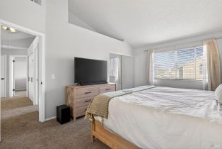 Single Family Residence,  Othello court, Windsor, CA 95492 - 32