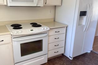 Townhouse,  Knolls drive, Santa Rosa, CA 95405 - 7